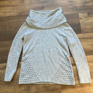 Long Sleeve Knit Sweater